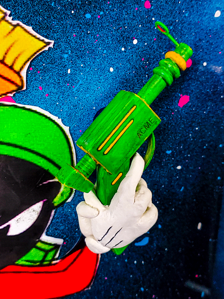 Hand-sculpted Acme raygun and Marvin's hand with dynamic lights