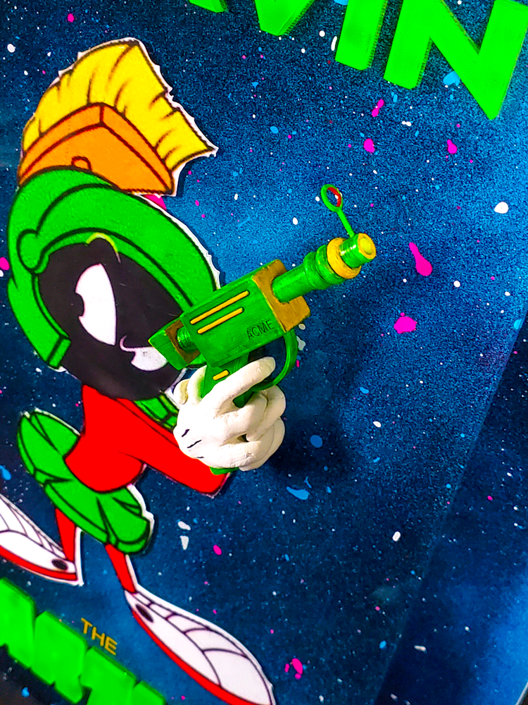Marvin the Martian by Jake Ashley – 2020 mixed media sculpture with lighting effects